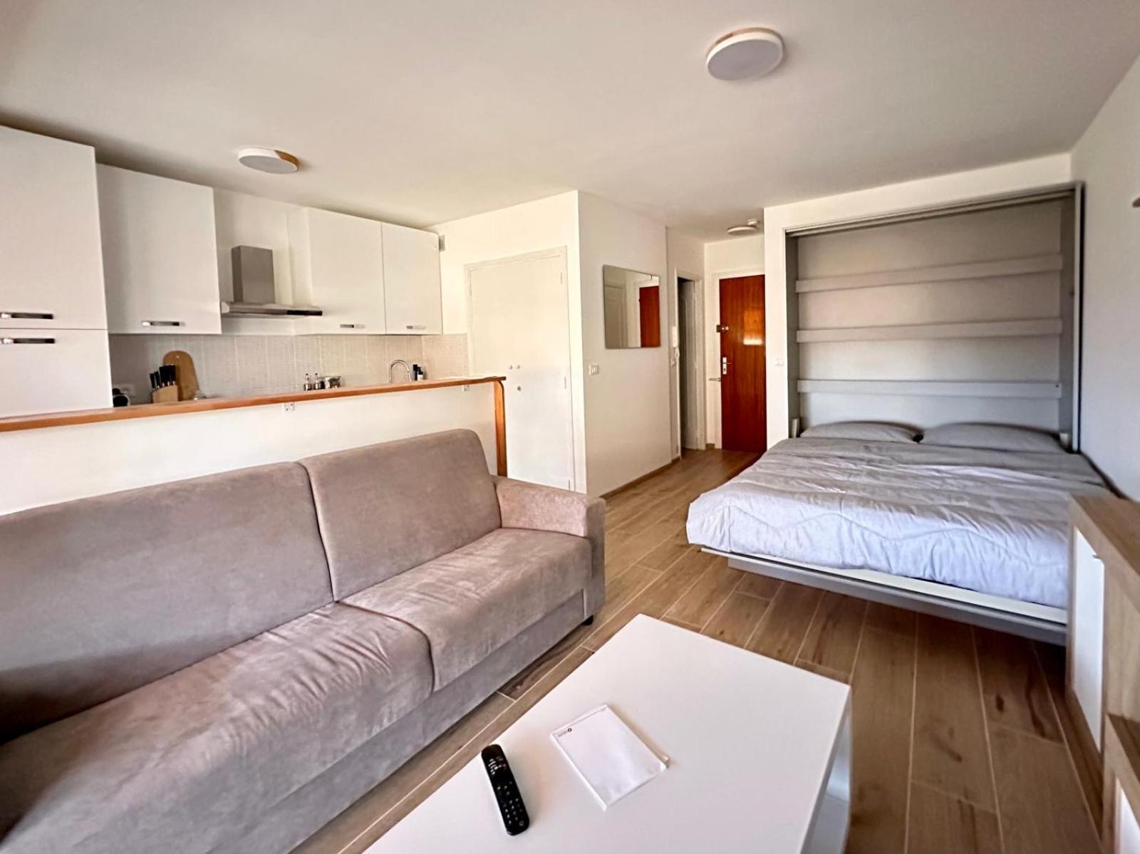 Studio Kialeo Pres De La Plage Avec Parking Roccabruna Esterno foto