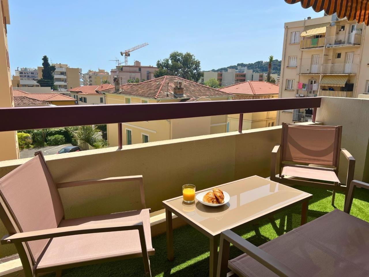 Studio Kialeo Pres De La Plage Avec Parking Roccabruna Esterno foto